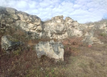 Гора Гостра \таємниці давнього моря