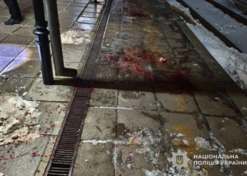 Внаслідок кривавої бійки двоє чоловіків у реанімації