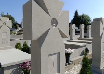 Прокуратура проти Пантеону Героїв