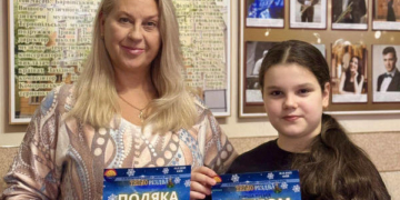 Юна піаністка з Тернополя здобула 18 нагород