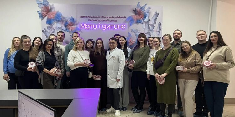 Перинатальний центр показав оновлені зали та палати