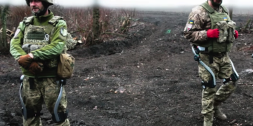 екзоскелет