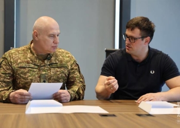 виробник протезів