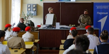 Росія вже у школах перетворює дітей окупованої Луганщини на операторів дронів