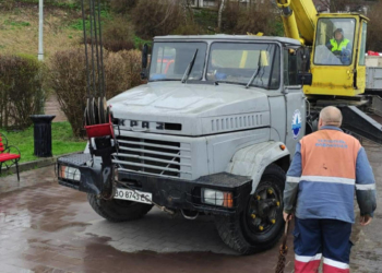Розпочали монтаж аераційного фонтану