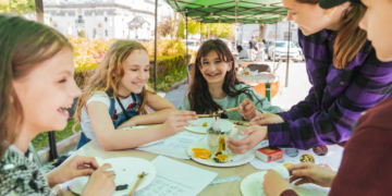 Майстер-клас «Великодня писанка» у Тернополі