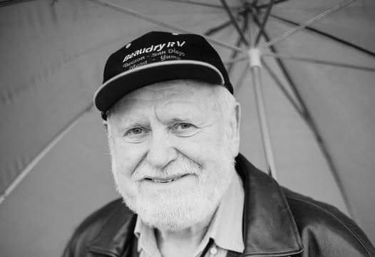 Втрата для українського мистецтва: Тернопіль прощається із легендарним графіком Євгеном Удіним