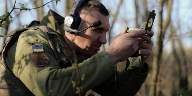 Очі тернопільських артилеристів: як безпілотний комплекс Raybird виявляє цілі у глибокому тилу ворога
