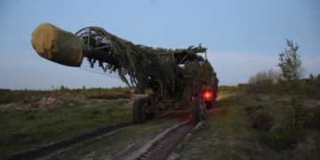 Бойове хрещення «Богданою»: воїнів тернопільської артбригади посвятили в артилеристи після успішних стрільб