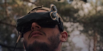 дрони