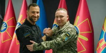 Євгеній Хмара і Михайло Драпатий