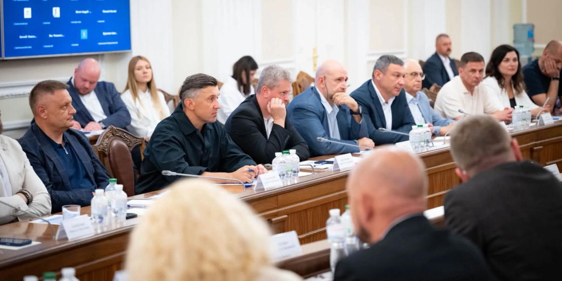 Надійне партнерство задля відбудови: тернопільський забудовник «Креатор-Буд» взяв участь у зустрічі Уряду з будівельним бізнесом