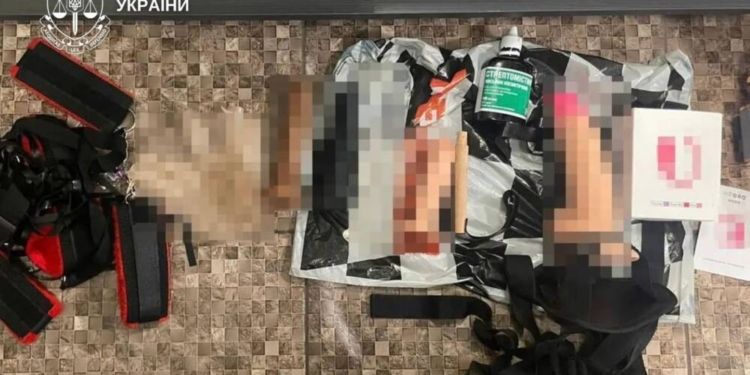 6 років за катування та торгівлю людьми: у Києві винесли вирок сутенерам, які знущалися з дівчини