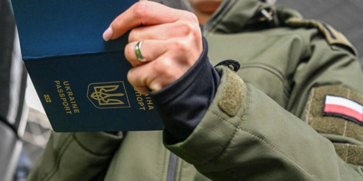 ЄС обмежить надання притулку військовозобов’язаним громадянам України