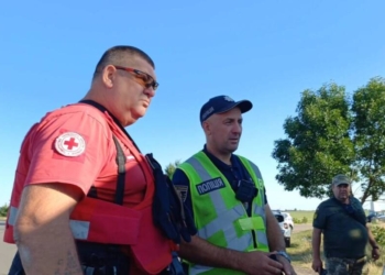 Скандал під час евакуації з Херсона: до ТЦК забрали водія Червоного Хреста з людьми в авто