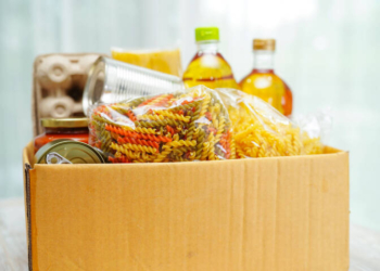 Допомога в Тернополі: 1000 продуктових наборів для містян