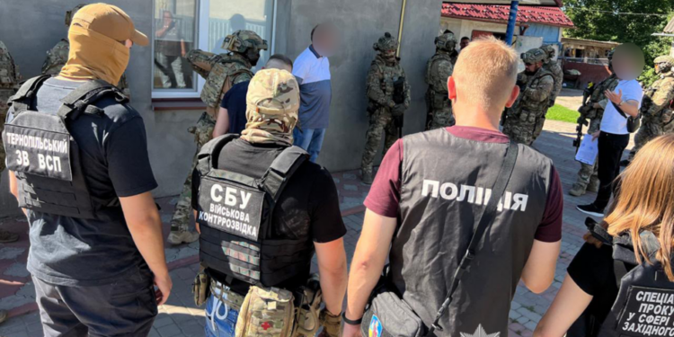 На Тернопільщині затримали ділка за хабар для ВЛК