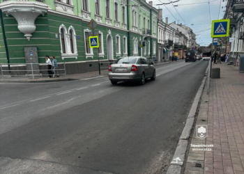 На вулиці Руській у Тернополі завершили ремонт дороги