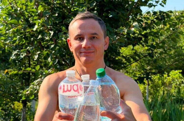 Як пережити спеку без шкоди для здоров’я: поради тернопільського флеболога Ореста Мельника