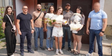 Поліцейські Тернопільщини привітали доньку героя КОРДу