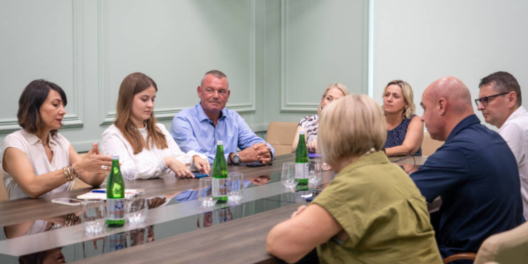 Сонячні електростанції у школах Тернополя: деталі проєкту