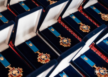 Тернопіль вшанував 15 нових почесних громадян міста