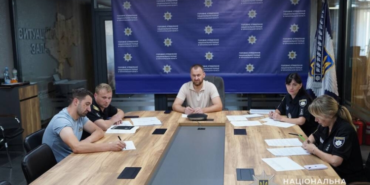 У Тернополі обрали нових дізнавачів поліції