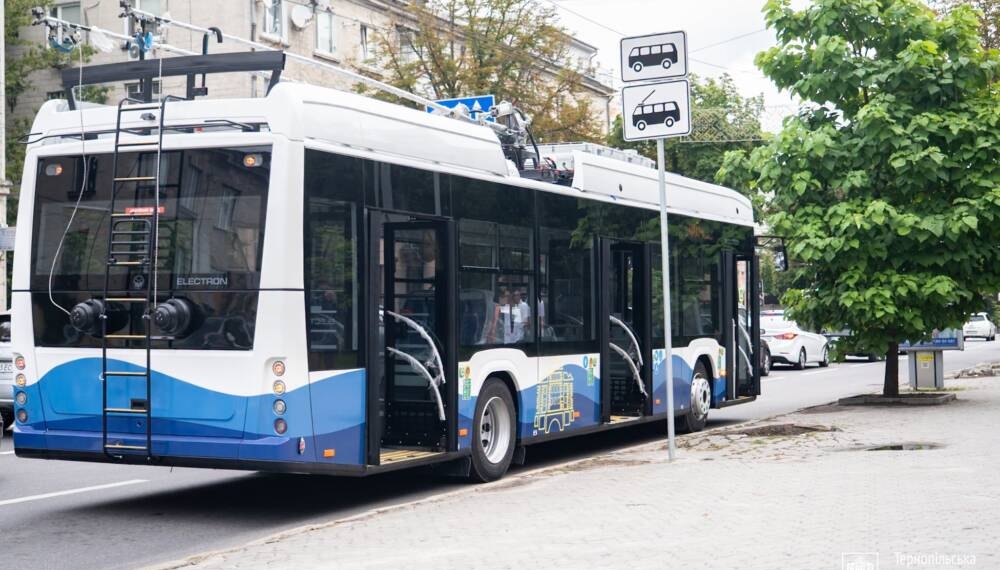 У Тернополі відновили рух тролейбусів після аварії