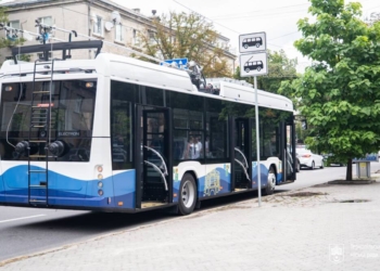 Рух тролейбусів у Тернополі відновлено: деталі аварії на мережі