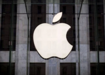 Apple звинувачує OpenAI у крадіжці секретних технологій