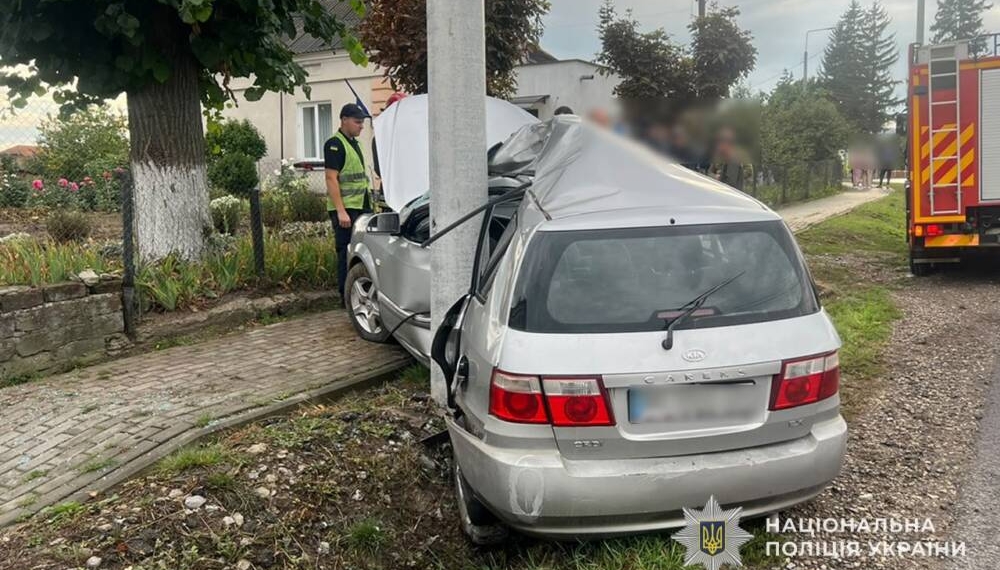 ДТП на Тернопільщині: двоє водіїв потрапили до лікарні
