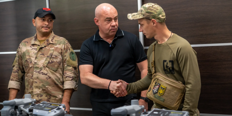 Тернопіль передав п’ять квадрокоптерів DJI Matrice 4T для бійців «Сили Свободи»