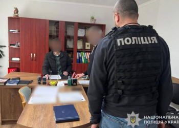 На Тернопільщині судять директора медзакладу за схему ухилянтів
