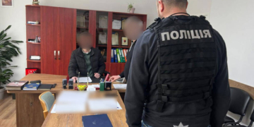 На Тернопільщині судять директора медзакладу за схему ухилянтів