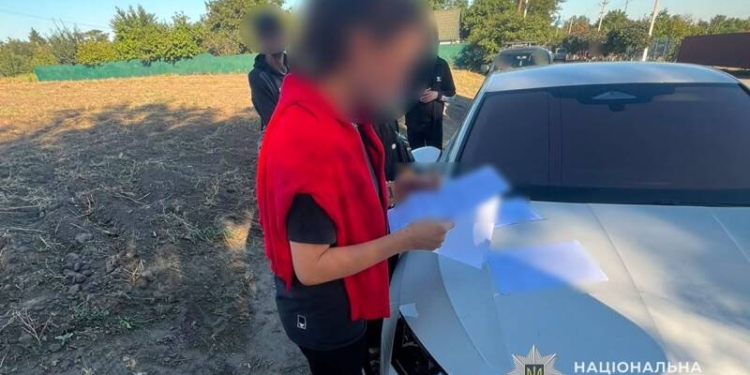 На Тернопільщині судитимуть вербувальницю жінок