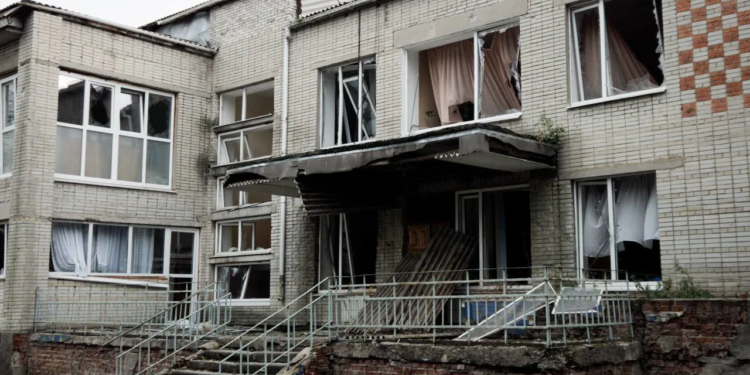 Ракетний удар по Сумах: загинули жінка та 16-річна дівчина