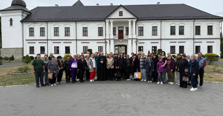 Родини Героїв Тернополя відвідали Унівську лавру