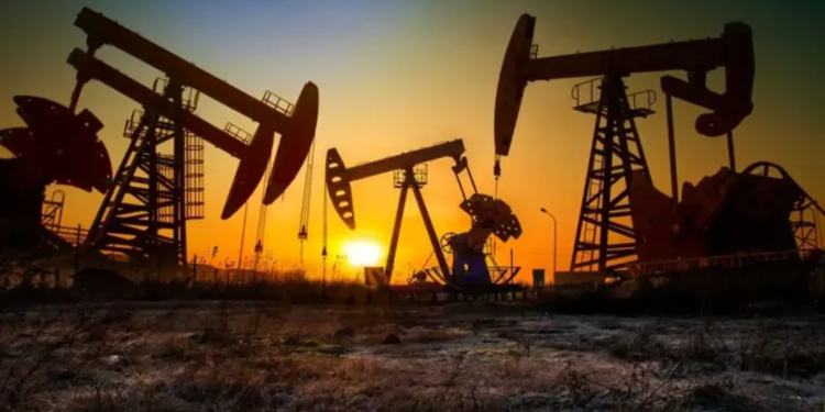 Світові ціни на нафту знизилися: причини та прогнози