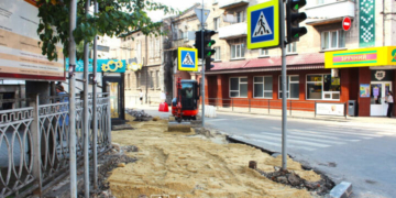 У Тернополі оновлюють тротуари на вулиці Гоголя