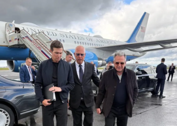 Віткофф та Кушнер прибули до кремля на зустріч із путіним