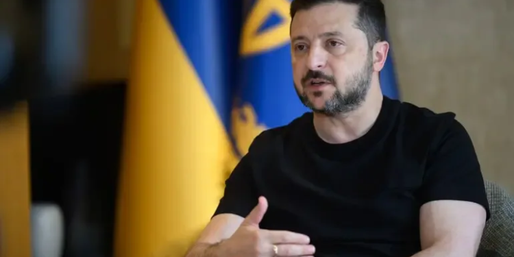 Зеленський закликав інвестувати у логістику Карпат