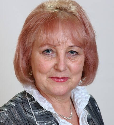 Директорка школи №4 отримала звання Заслуженого працівника