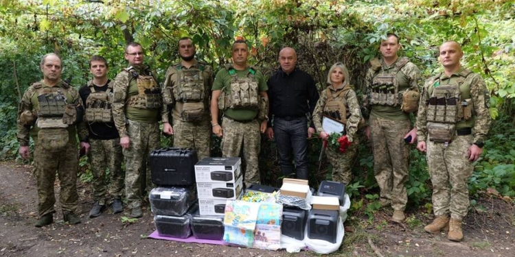 Допомога на передову: Сергій Надал відвідав воїнів тернопільської 44-ї артбригади та передав нову спецтехніку