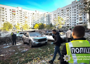 Ракетний удар по Кременчуку: двоє загиблих та постраждалі