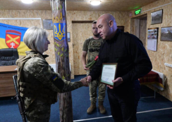 Сергій Надал вручив квартиру захисниці з Тернополя