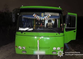 У Тернополі пасажирка травмувалася в маршрутці
