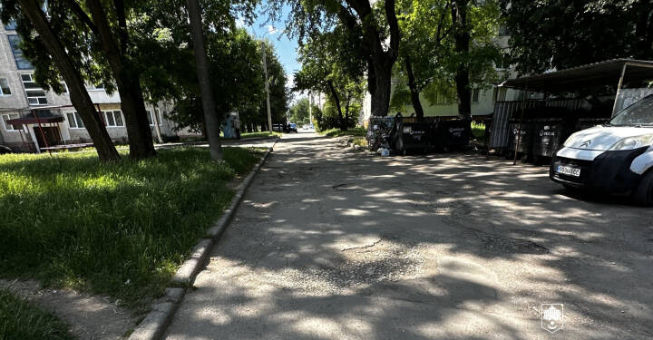 У Тернополі зупинили ремонт дворів: причини та деталі