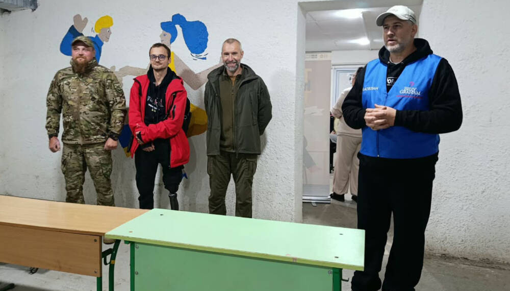Ветеран ДСР розповів школярам про війну та патріотизм